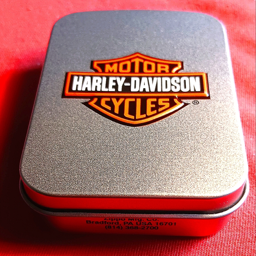 Harley Davidson-2 Piece Metal Box  W/ Vintage Zippo Lighter Included